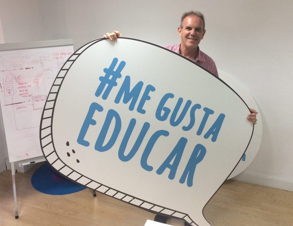 Leo Farache: «En el mejor colegio del mundo están los padres y las madres»