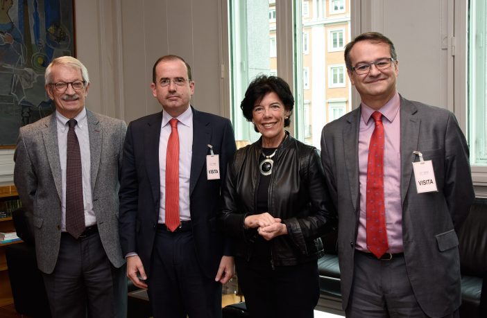 El presidente y el vicepresidente de CECE se reunieron el pasado 5 de noviembre con la ministra Isabel Celaá y el secretario de Estado Alejandro Tiana.