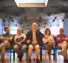 Devolver a la educación su noble y original sentido