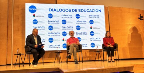Mariano Fernández Enguita llama a replantear la escuela ante la revolución digital en el 48º Diálogo de Educación de COFAPA